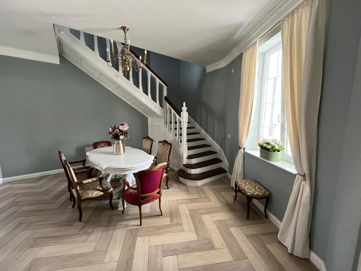 The Corner House Apartman Vajdahunyad Kültér fotó