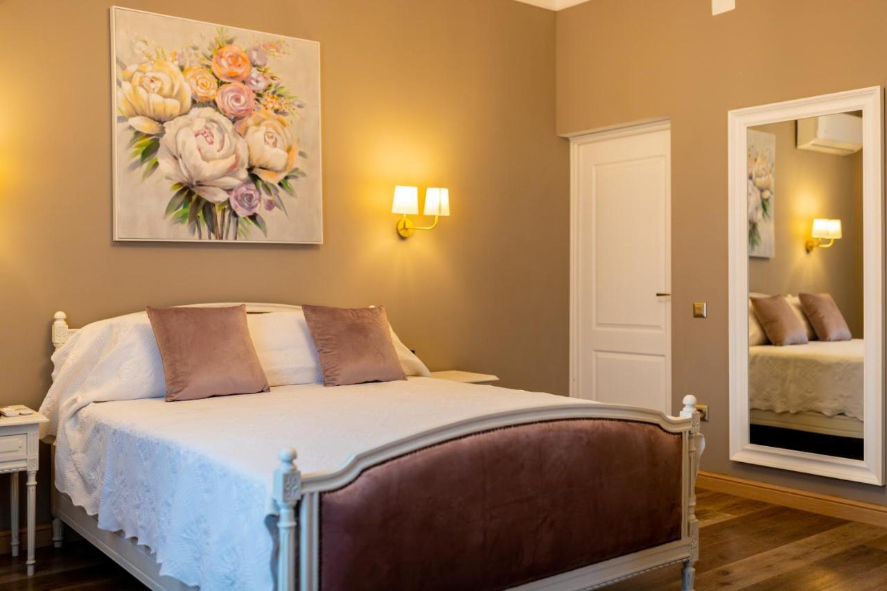 The Corner House Apartman Vajdahunyad Kültér fotó