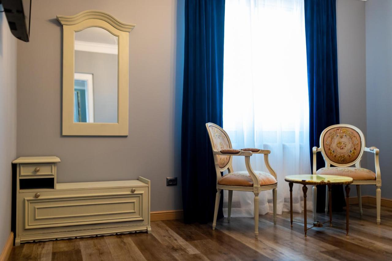 The Corner House Apartman Vajdahunyad Kültér fotó